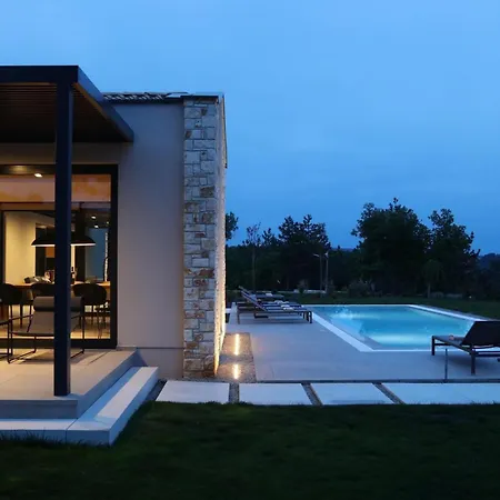 Pine Tree Vikendica Labin (Istria)