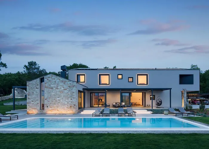 Vakantiehuis Pine Tree Labin (Istria)