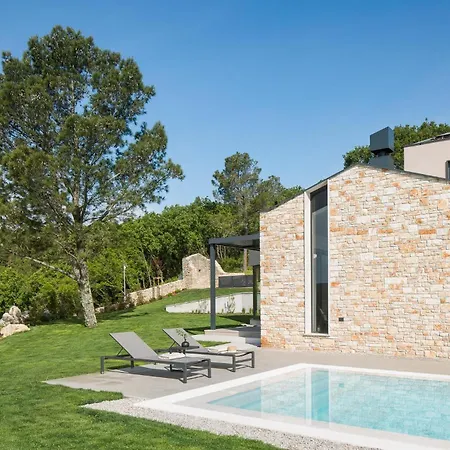 Pine Tree Holiday home *