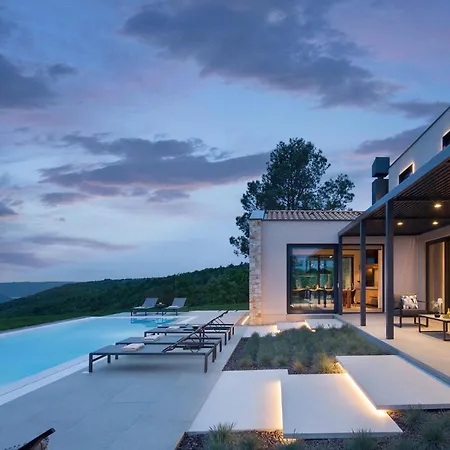 Pine Tree Holiday home Labin (Istria)