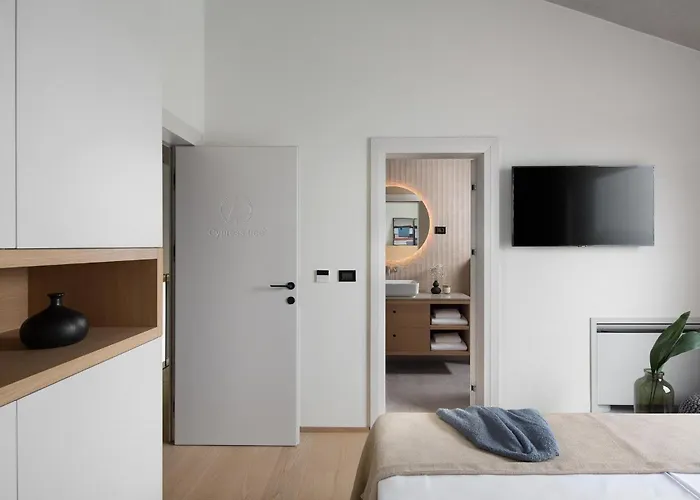 Pine Tree * Labin (Istria)